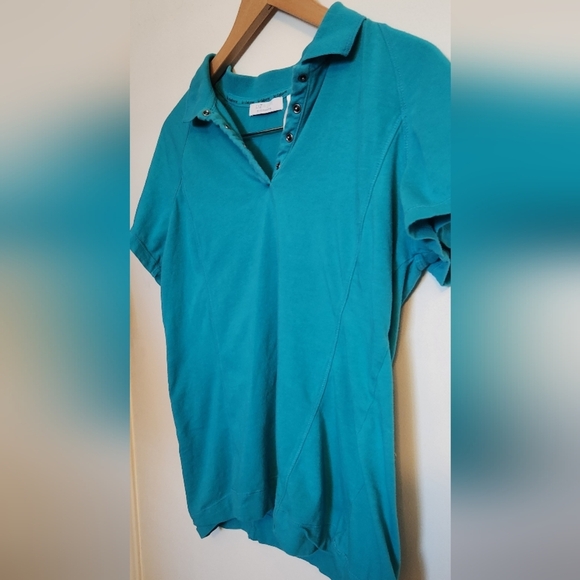 Blue Liz Claiborne polo with snap closure - Picture 2 of 4